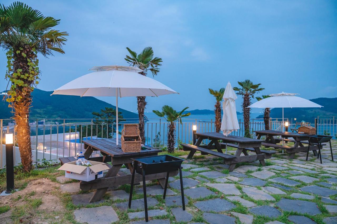 Hotel Sang Sang & Private Sang Sang Pool Villa Geoje Exterior photo